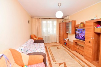 Vanzare Apartament 3 camere-Mosilor - Bulevardul Dacia
