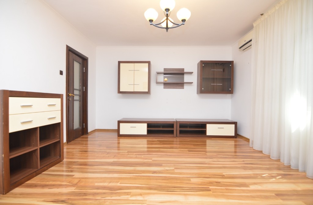 RealKom Agentie Imobiliara Decebal Oferta Inchiriere Apartament 2 Camere Decebal Piata Alba Iulia